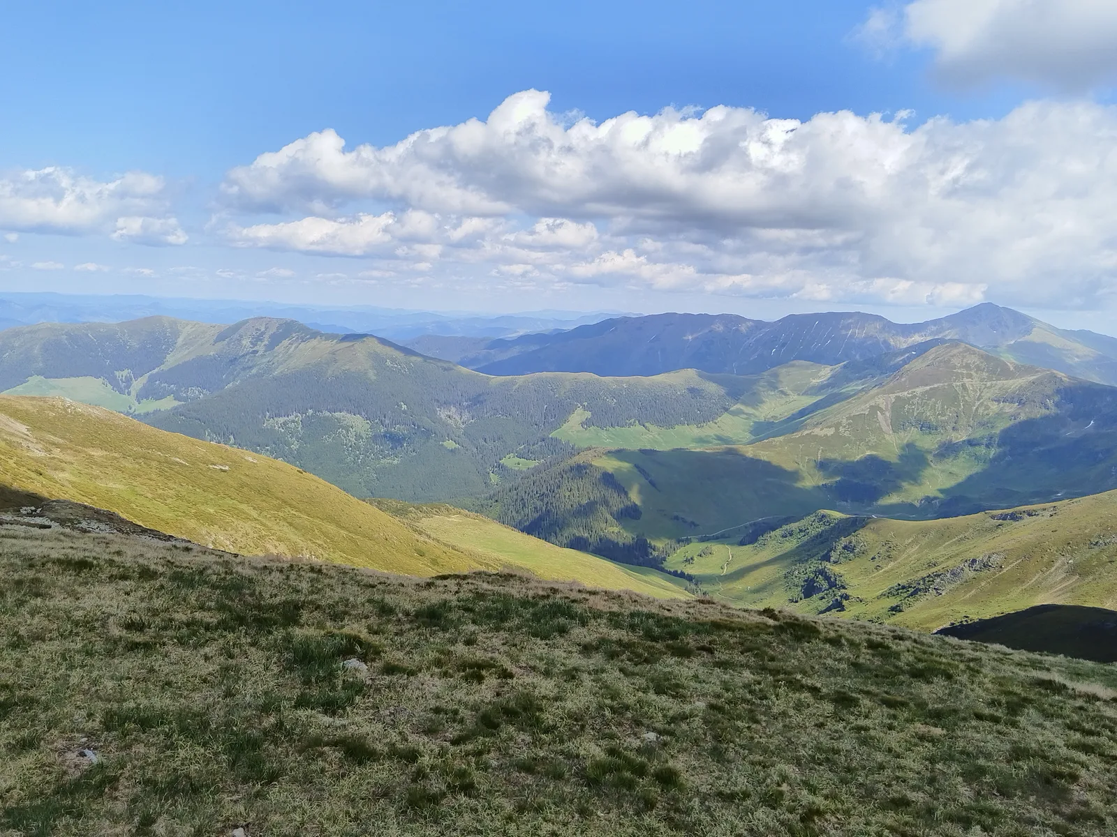 Sentiers de Maramureș et de Bucovine